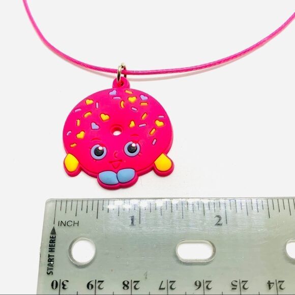 Shopkin D’lish Donut Soft PVC Kid Necklace (W2) - Picture 3 of 5